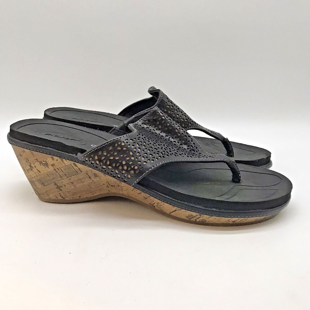 Dr. Scholl's Thong Sandals Women's 9 Black & Tan Cork Wedge Heel Comfort Shoes